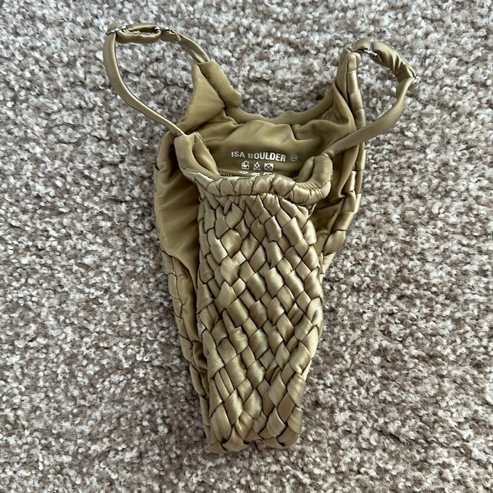 Never worn - Picture 2 of 2